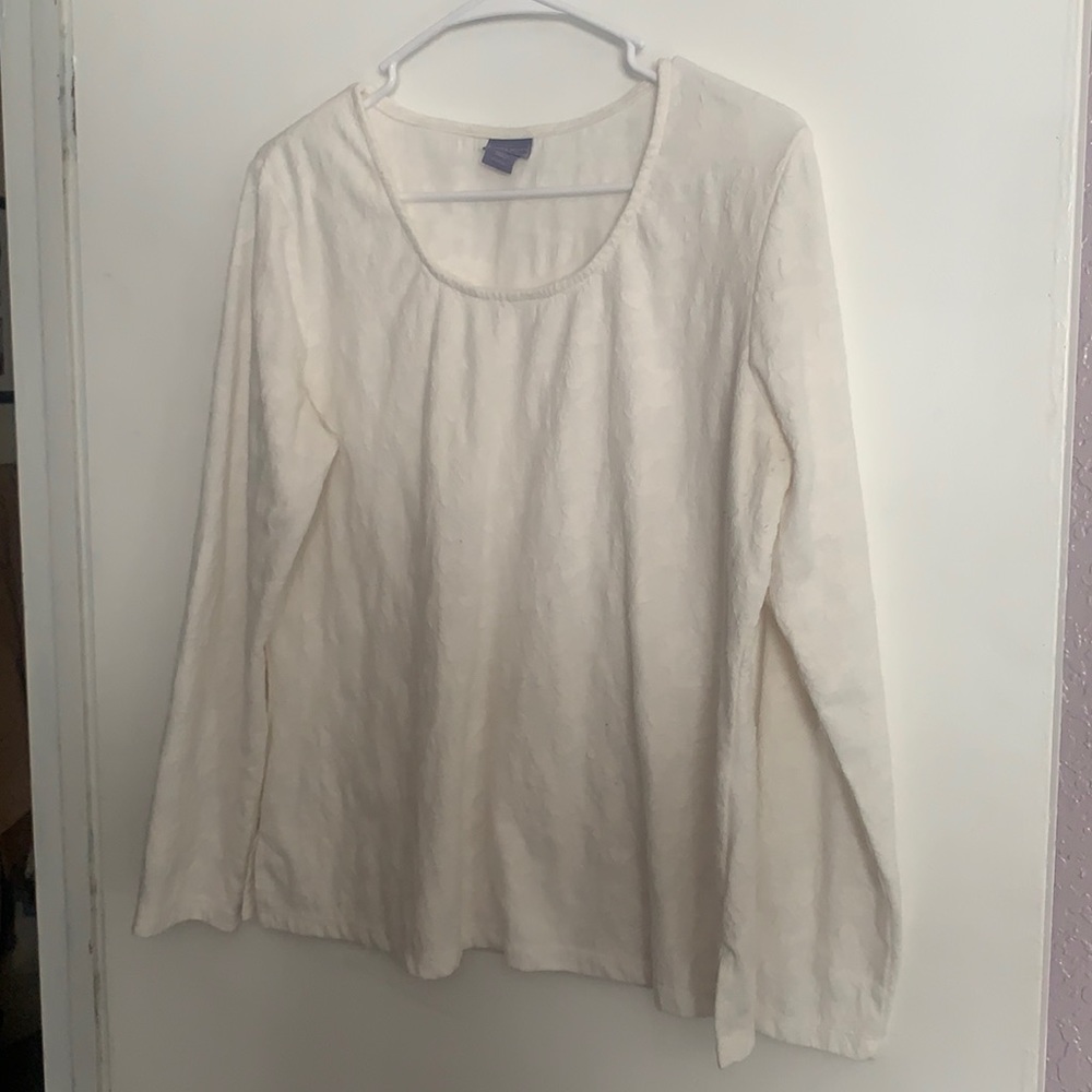 White blouse with design